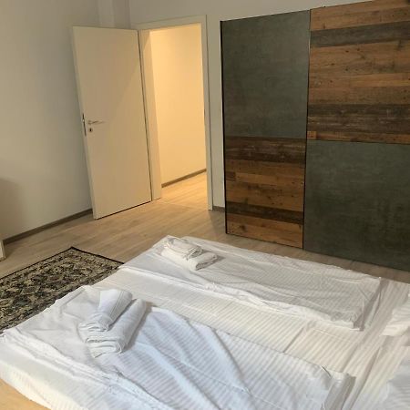Laur Residence Тімішоара Екстер'єр фото