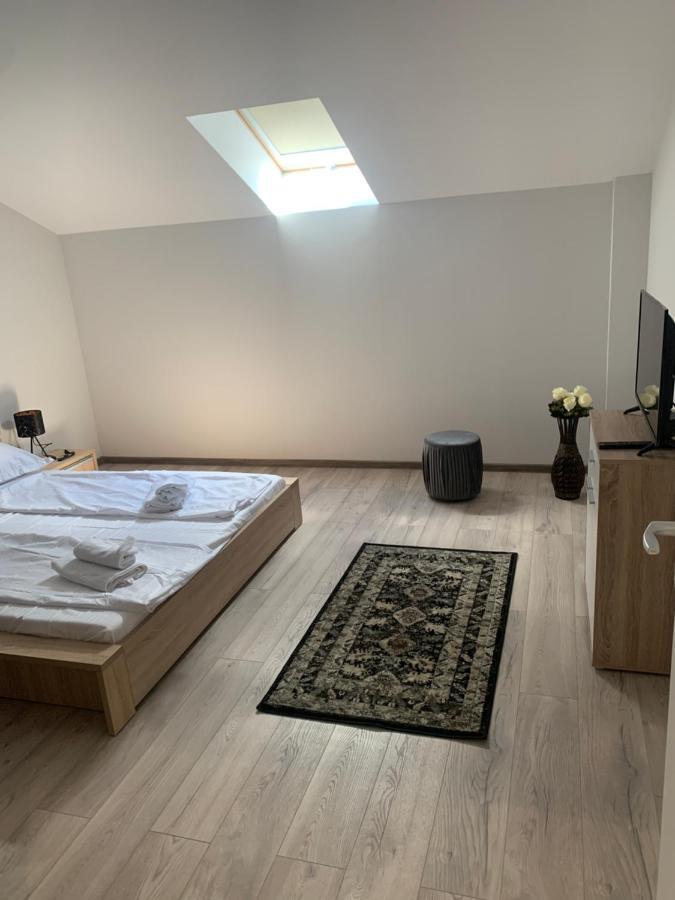 Laur Residence Тімішоара Екстер'єр фото