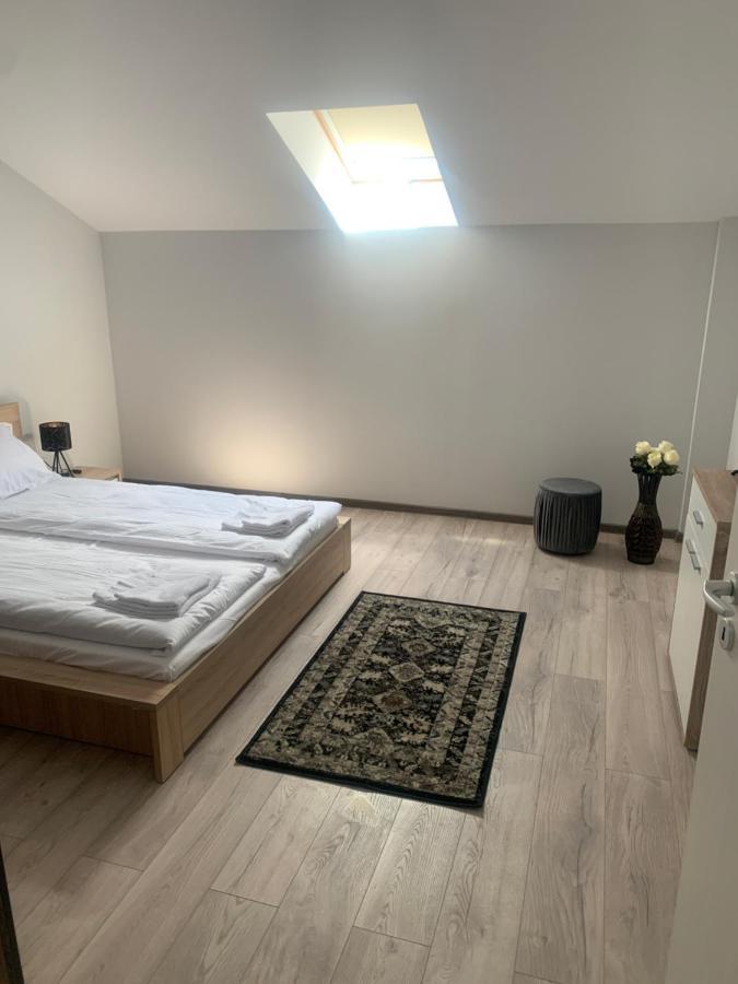 Laur Residence Тімішоара Екстер'єр фото